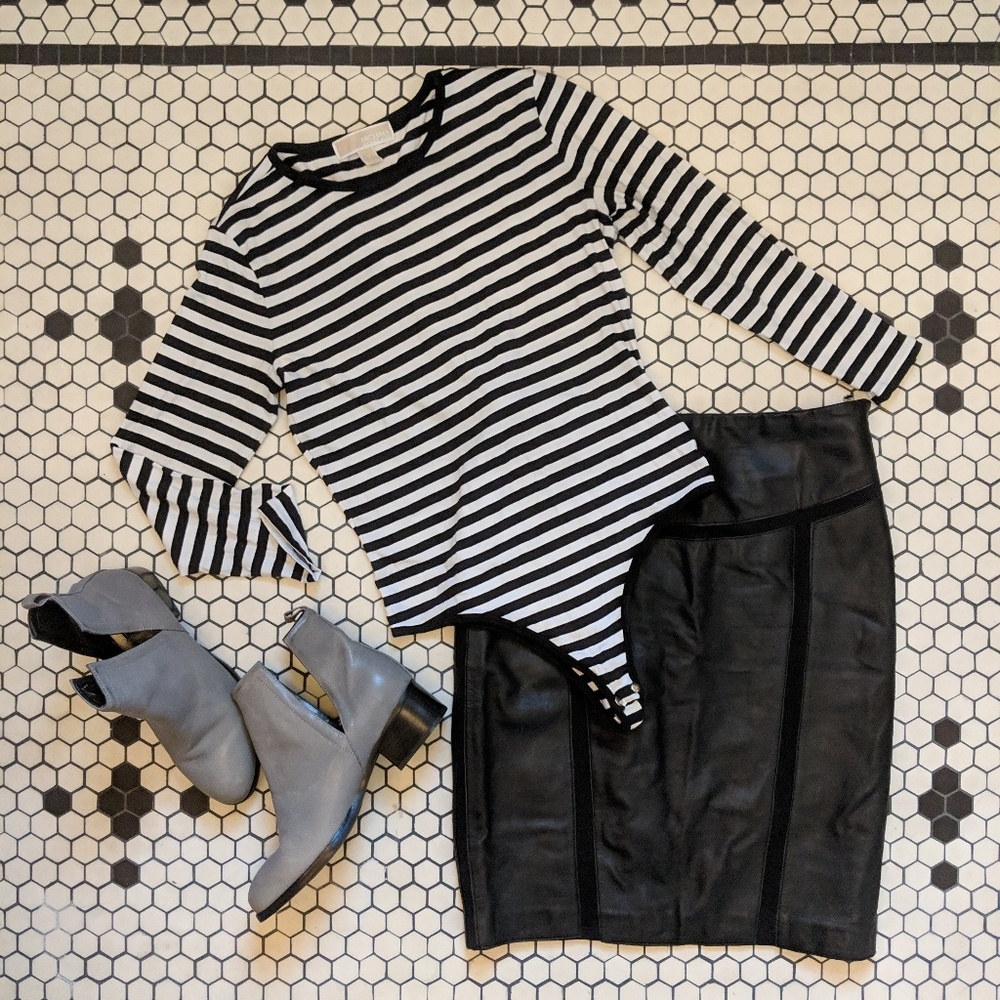 Michael Kors 3/4 sleeve B&W Striped Bodysuit
